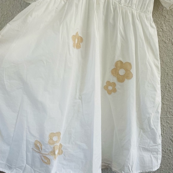 Madewell Anna Marie Embroidered White and Tan Floral Mini Dress Medium - Picture 15 of 16